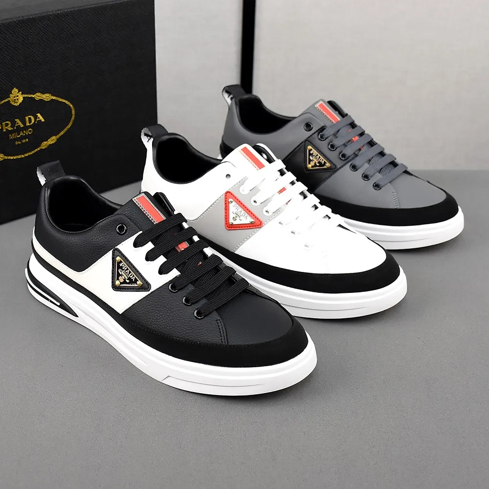 PP400🌻🌻🌻【Prada·PRADA】set off the audience! An international brand that is constantly innovating. This men's casual shoe is the original version. It is made of cowhide leather at a ratio of one to one at the store. It has leather feet and rubber non-slip outsole. It is breathable and comfortable. Quality speaks for itself. 👄38-44